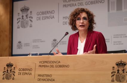 La vicepresidenta primera del Gobierno y ministra de Hacienda, María Jesús Montero, presenta la propuesta del nuevo modelo de financiación autonómica