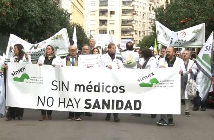 Médicos manifestándose el pasado mes de febrero