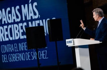El presidente del Partido Popular, Alberto Núñez Feijóo, durante el acto ‘Pagas más, recibes menos