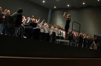 El Palacio de Congresos de Mérida ha acogido este domingo el Encuentro de Coros de Conservatorios de Extremadura