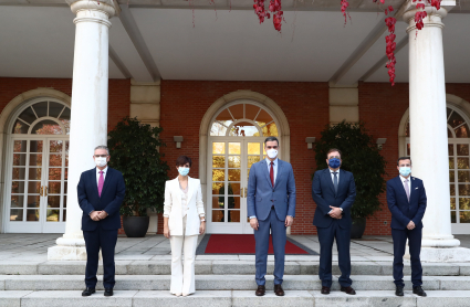 Pedro Sánchez, Guillermo Fernández Vara, Isabel Rodríguez, Miguel Ángel Gallardo y José Luis Quintana