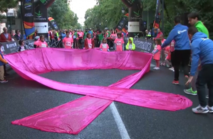 Marea rosa en Cáceres