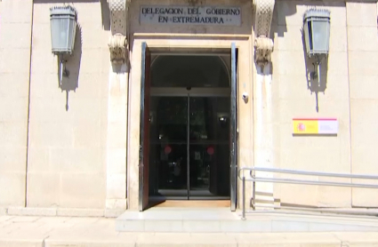 Fachada de la Delegación del Gobierno, en Badajoz