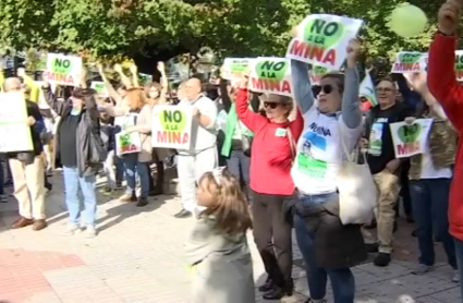 Protesta contra la mina