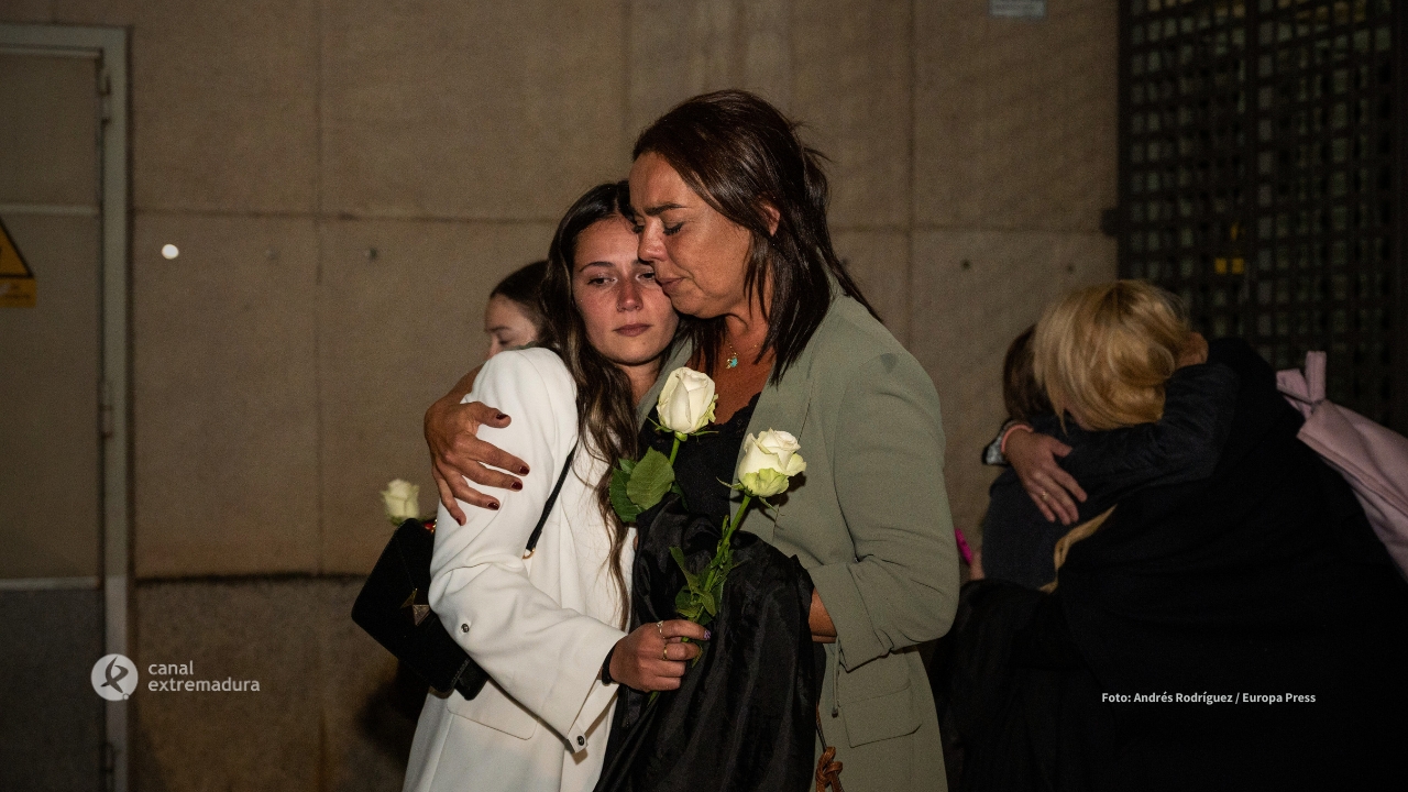 Reacciones durante el juicio por la muerte de Manuela Chavero