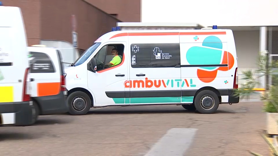 Un fondo de inversión ha comprado Ambuvital, la empresa que gestiona el servicio de ambulancias extremeño