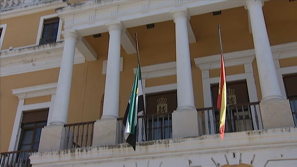 Badajoz guardará este miércoles cinco minutos de silencio por las víctimas de la riada de 1997 y de la DANA