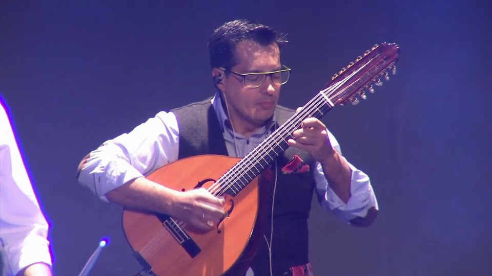 Mansaborá Folk en el Gran Teatro de Cáceres