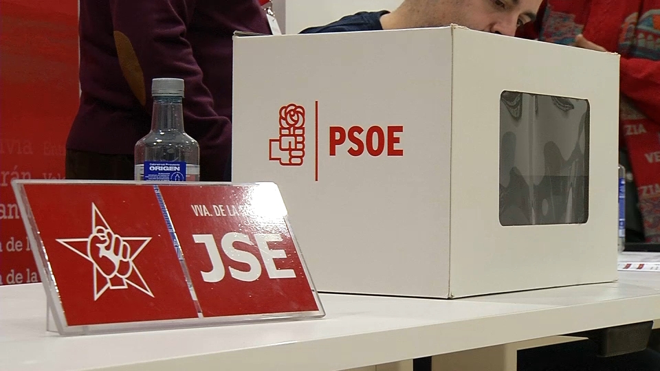 Primarias en el PSOE: Ya han votado los dos candidatos