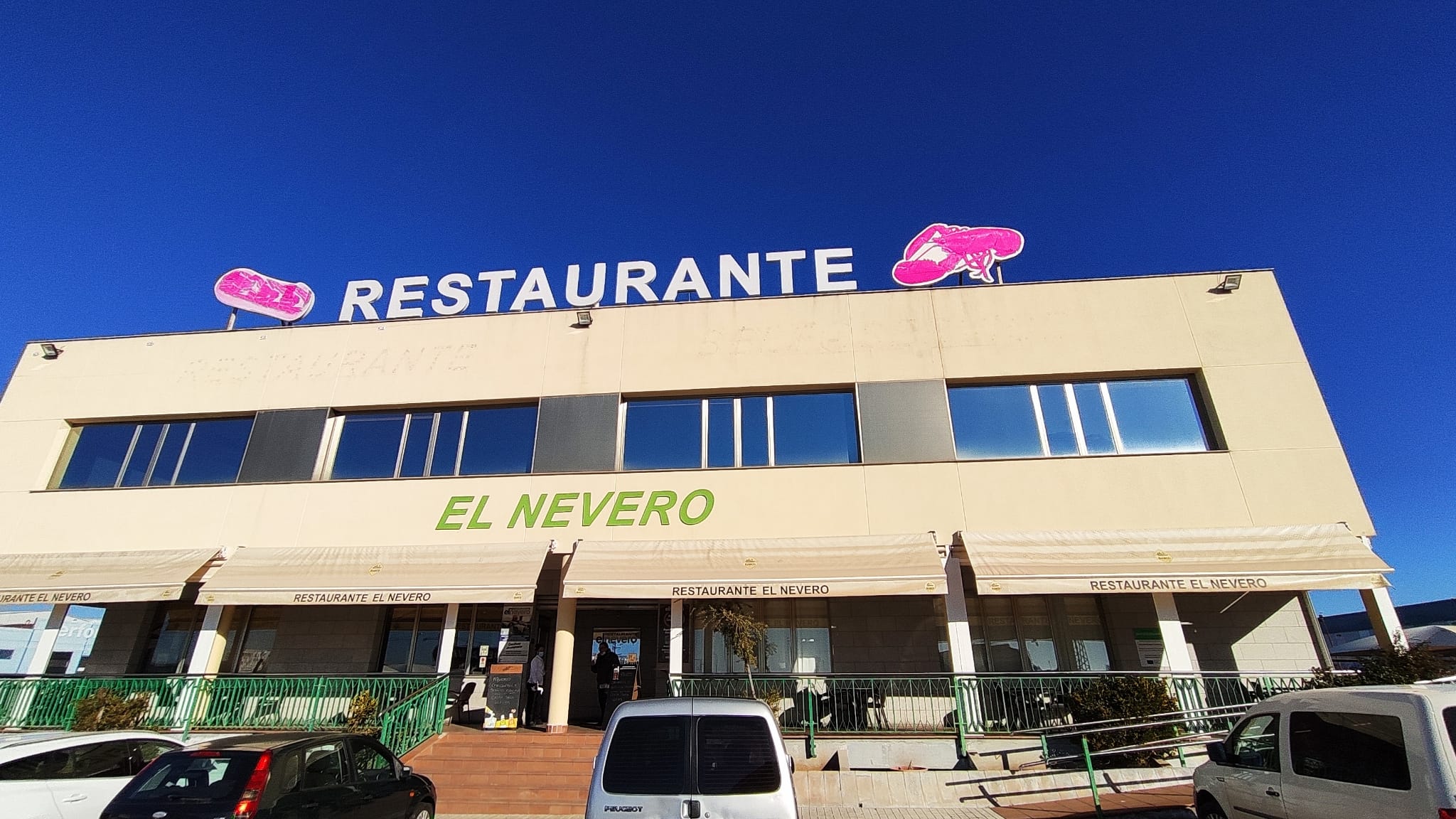 Vuelven a desalojar el restaurante que desalojaron esta mañana en Badajoz