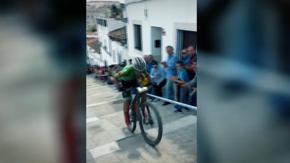 Manu Cordero deja el ciclismo con 27 años