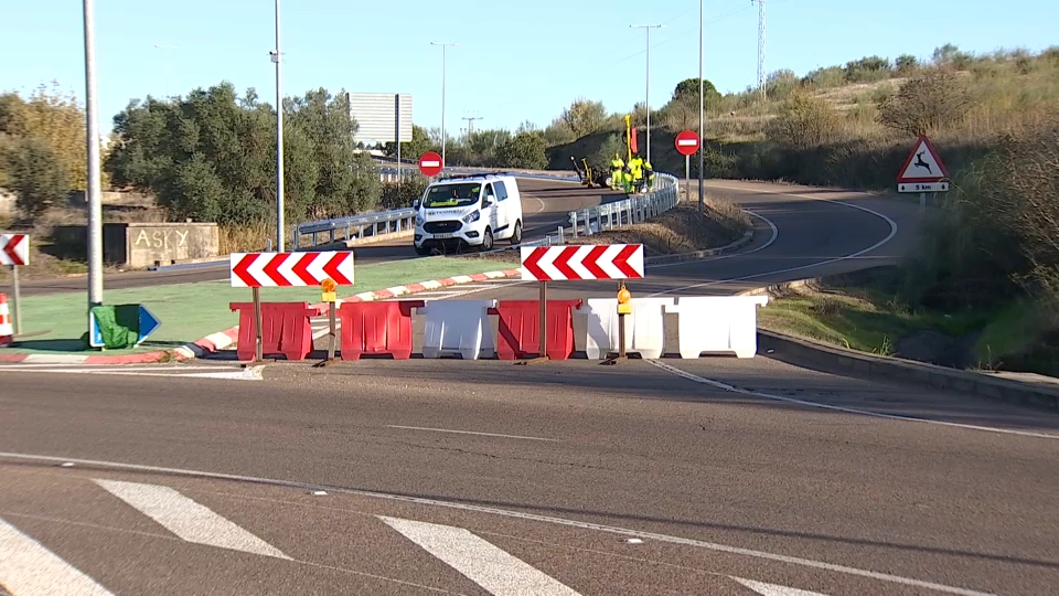 Nuevas incidencias la autovía A-5 en Badajoz por las obras de rehabilitación del firme 