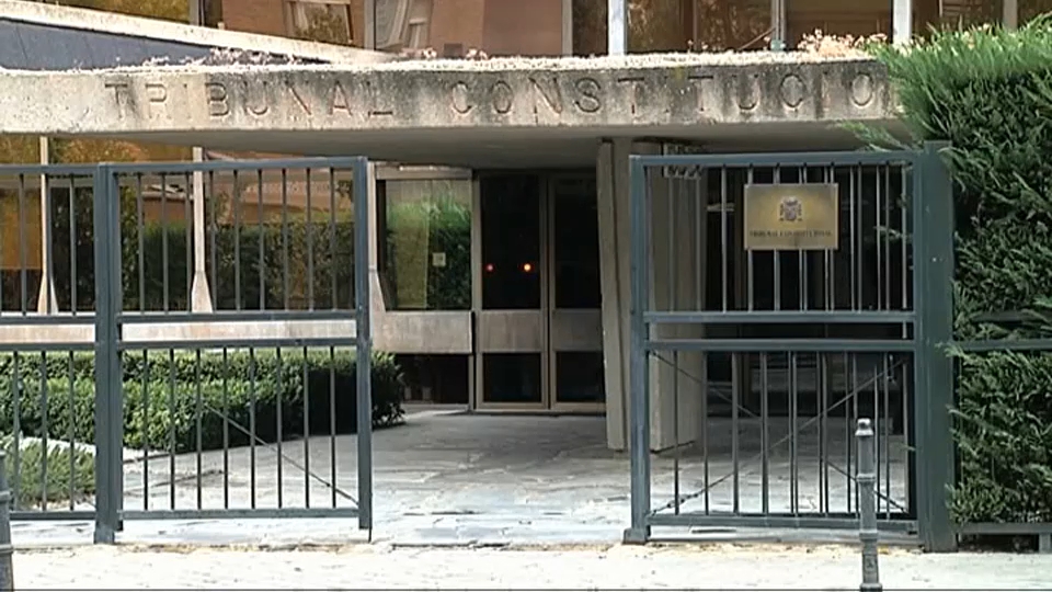 Los letrados del Tribunal Constitucional concluyen que las CC. AA. están legitimadas para recurrir la amnistía