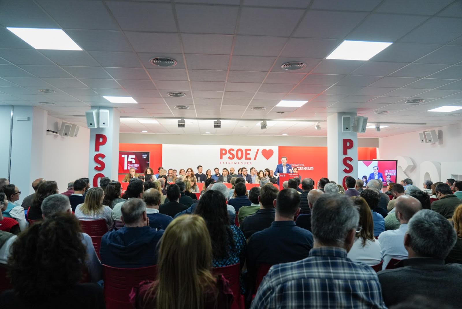 Miguel Ángel Gallardo interviene en el Comité Regional del PSOE de Extremadura