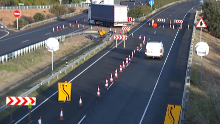 Nuevas incidencias la autovía A-5 en Badajoz por las obras de rehabilitación del firme 