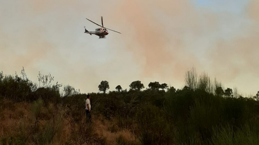 Imagen del incendio desatado en Monfortinho