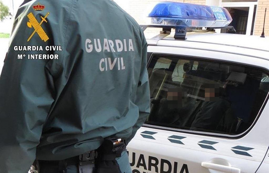 Operación de detención del sospechoso por parte de la Guardia Civil