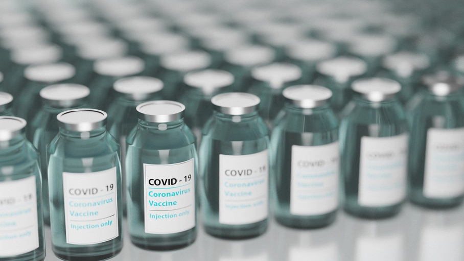 Vacunación contra el COVID-19