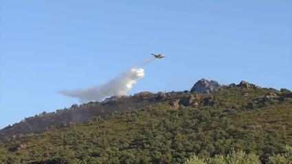 Incendio en Oliva de Mérida