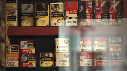 Paquetes de tabaco expuestos en un estanco