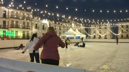 La Plaza Mayor de Cáceres contará con una pista de hielo sintético