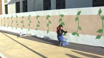 Mural en la cárcel vieja de Cáceres