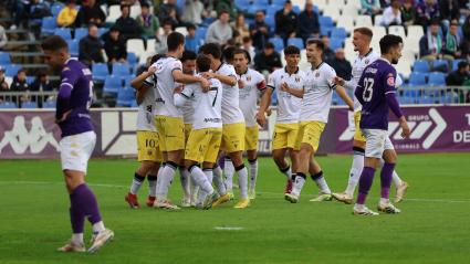 Celebración del primer gol del Mérida en Guadalajara