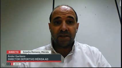 El director deportivo del Mérida AD Ander Garitano estuvo este viernes en Extremadura Deportes para explicar la importante revolución que está sufriendo la plantilla de cara a la próxima temporada.