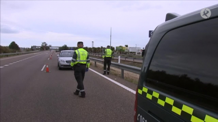 Control de la guardia civil durante el estado de alarma