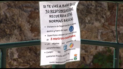 cartel en piscina del jerte en navaconcejo