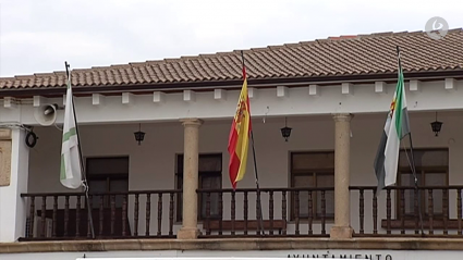 Fachada ayuntamiento Peraleda de la Mata