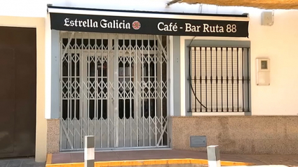 Bar cerrado en La Morera