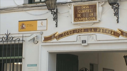 Fachada del cuartel de la Guardia Civil de Zafra.