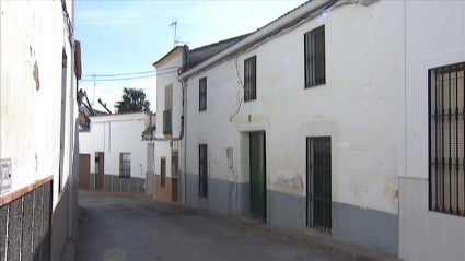 casa ocupada en fuente de cantos