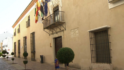 Fachada del ayuntamiento de Almendralejo 