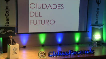 Acto de presentación del proyecto Campus Civitas en Badajoz.