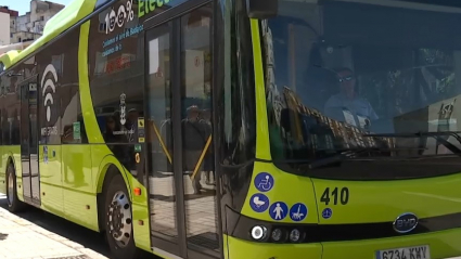 Uno de los autobuses de Tubasa, en Badajoz.