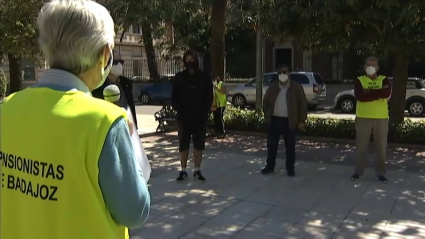 Pensionistas reclaman pensiones dignas en Badajoz