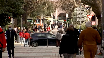 gente anónima por la calle