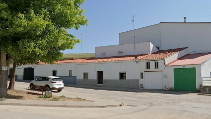 Fachada de la casa de Fuente de Cantos, en la que se habría realizado el robo