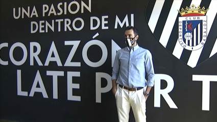 Guzmán Casaseca durante su despedida como jugador blanquinegro