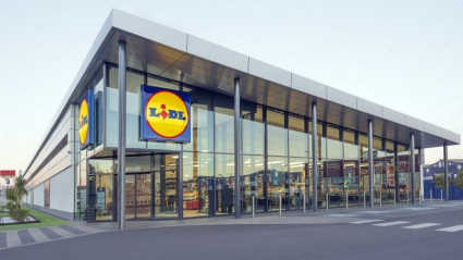 Fachada de un supermercado Lidl