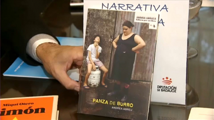 Libro galardonado con el Premio de Narrativa Dulce Chacón