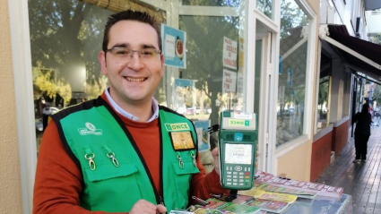 Javier González Tostado, vendedor de la ONCE que ha repartido un millón de euros en Badajoz