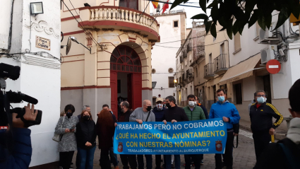 Protesta en el Ayuntamiento de Alburquerque