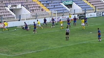 Iván Gervilla, portero del primer Extremadura UD, en un partido en el Francisco de la Hera