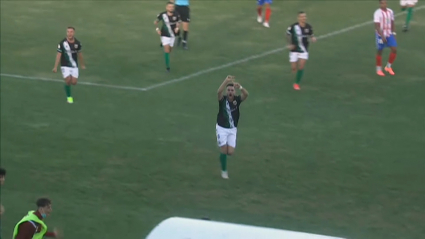 Lolo Plá celebra su gol ante el Don Benito esta temporada