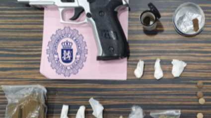 Pistola simulada Policía Local de Badajoz