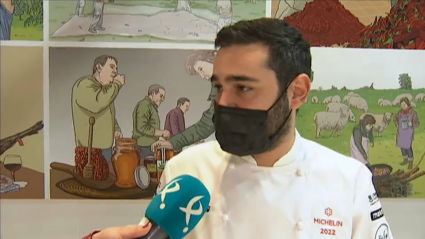 Imagen del chef extremeño Alejandro Hernández en FITUR 