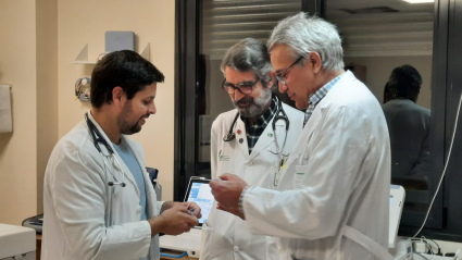 Parte del equipo del Servicio de Cardiología de Badajoz que ha realizado la operación pionera.